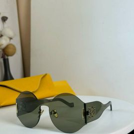 Picture of Loewe Sunglasses _SKUfw55564135fw